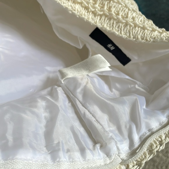 H&M Boho Cream Tote Beach Bag With Silk Floral Scarf - Picture 7 of 16